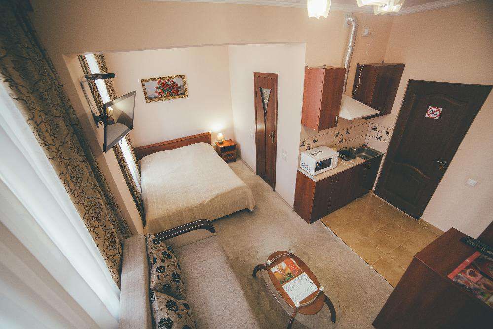 відпочинок у Трускавці " вілла Жанна" (ЗАВЖДИ Є ТЕПЛО І ІНТЕРНЕТ)