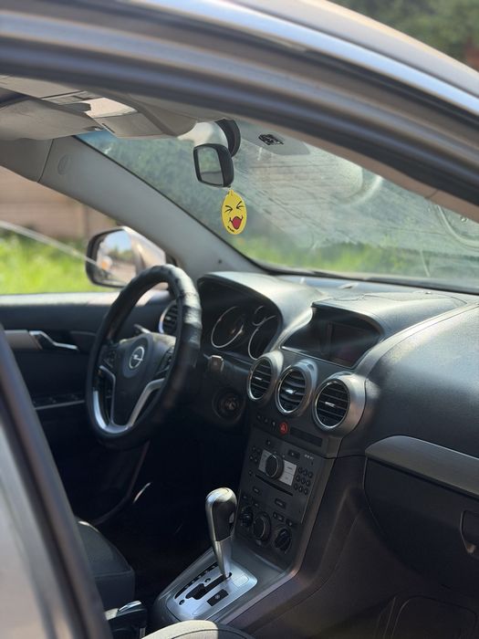 Opel Antara 2.0 дизель 2008Год