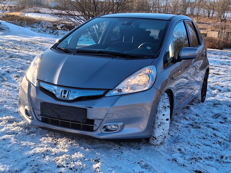 Honda Jazz Hybrid 1.3 Elegance – Unikalny Niski Przebieg 100 tyś km