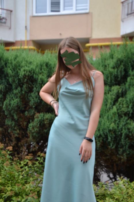 Жіноча сукня