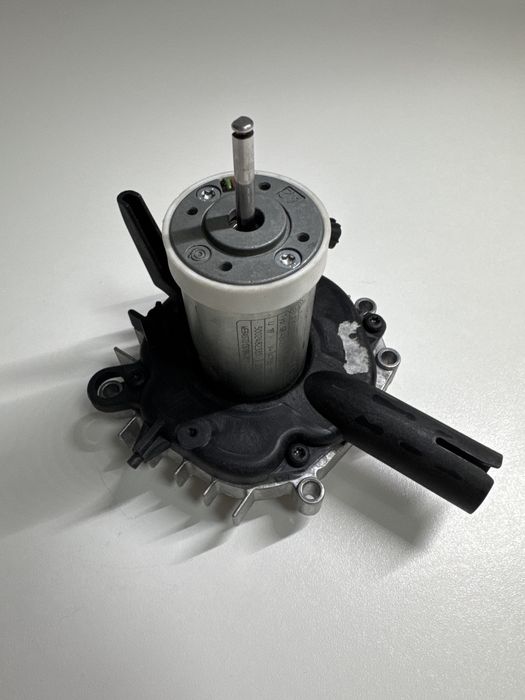 Продам мотор компресор автономки Webasto AT2000ST  24V/12V