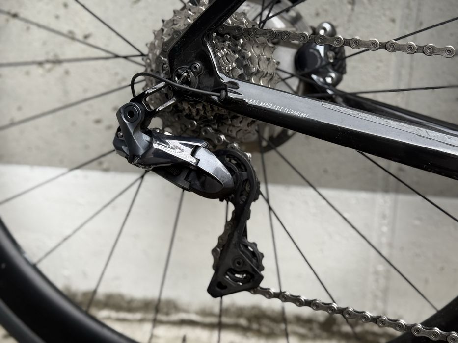 Focus Izalco Max 9.6 Disc Di2 - L