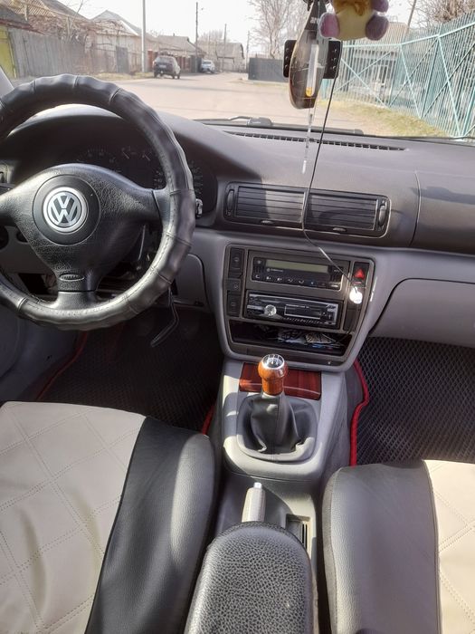 Автомобіль пассат б5