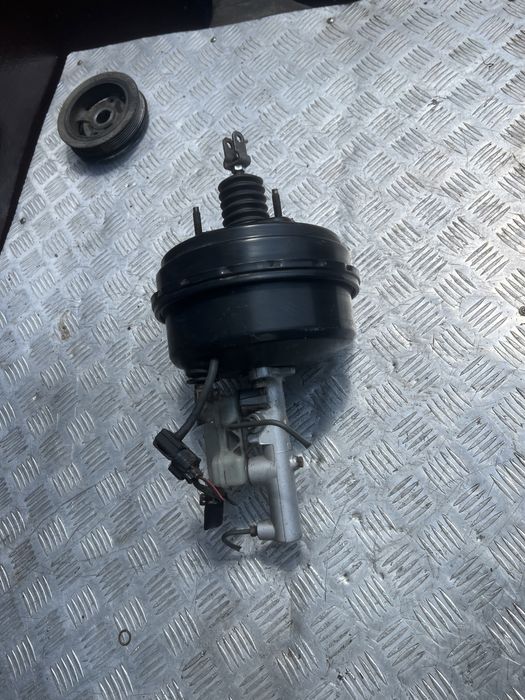 Ваккумный усилитель главный Toyota Isis Platana 2006