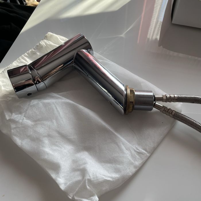 Bateria umywalkowa + korek