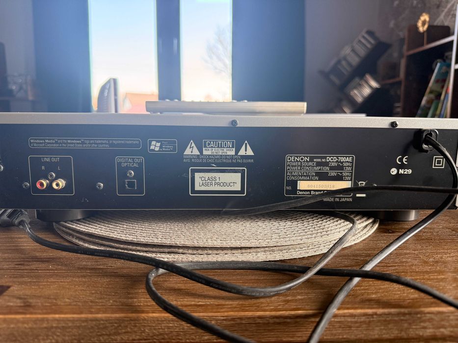 Odtwarzacz CD Denon DCD-700AE