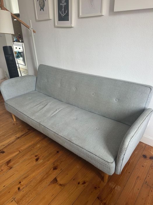 Sofá (cinzento claro)