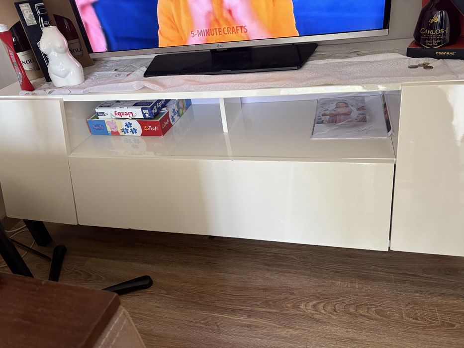Szafka rtv biala polysk