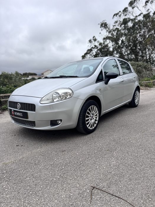 FIAT GRAND PUNTO 1.2 2010 nacional poucos km 18 meses de garantia