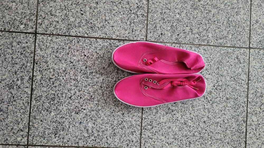 Trampki różowe szkola biala podeszwa nowe rozmiar 40