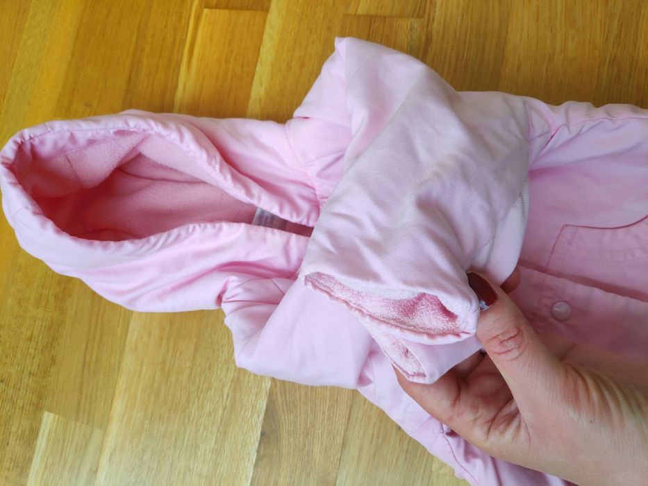 Продам куртку на 3-4 мес