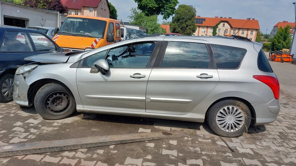 peugeot 308 1,6 d 2008 r na części