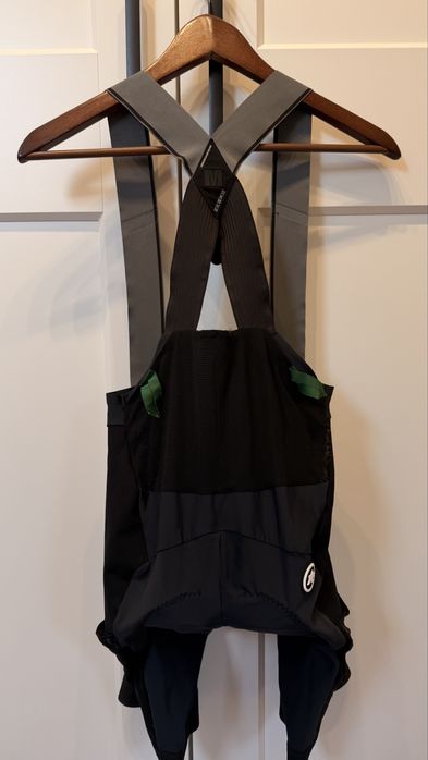 Spodenki Bibs Assos GTC Kiespanzer gravel cargo