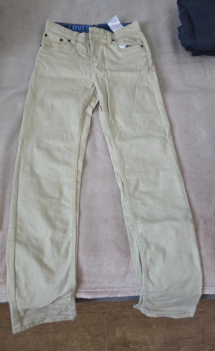 Spodnie Levis i Armani roz 164