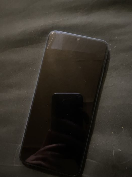 продам телефон оппо А17