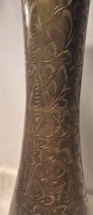 Stary mosiężny wazon Indie