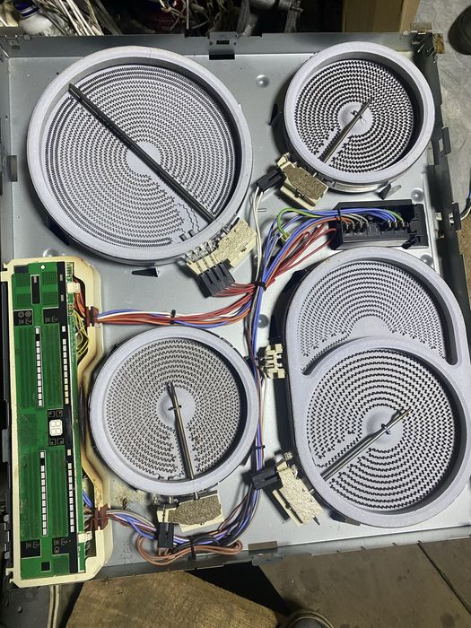 Запчастини до плити Electrolux EHS 60210