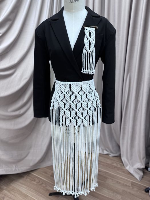 Біла припинда. Пояс макраме