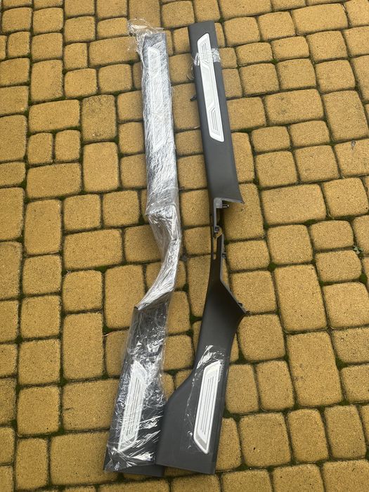 Touareg CR накладка порогу LED підсвітка