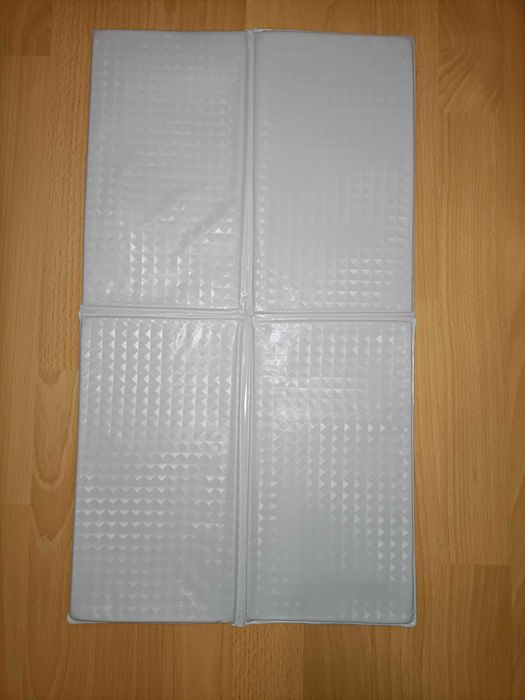 Mata turystyczna do przewijania 57cm x 32 cm