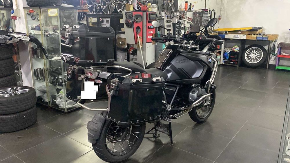 BMW R 1250 GS Adventure Triple black_2023