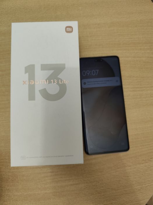 Xiaomi 13 Lite – różowy, używany telefon