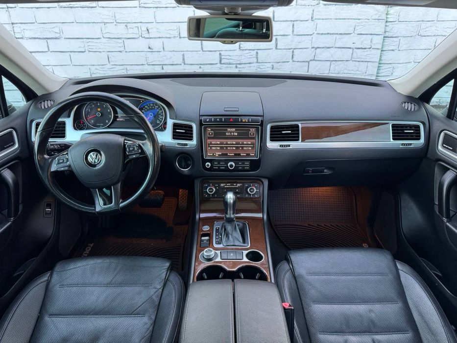 Volkswagen Touareg Car Invest Ukraine Лізинг