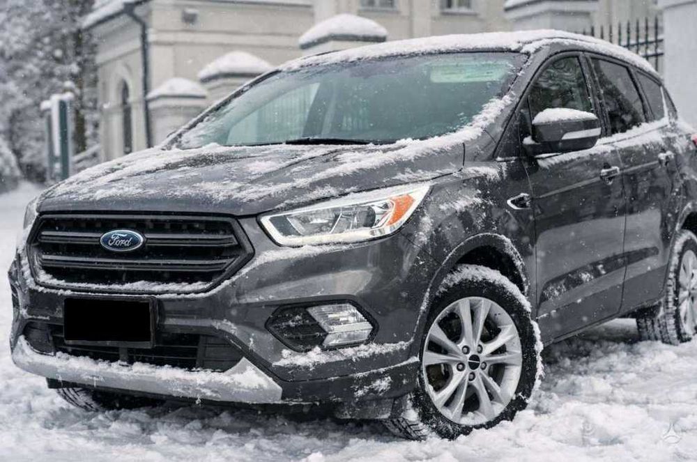 Ford Escape 2019 року