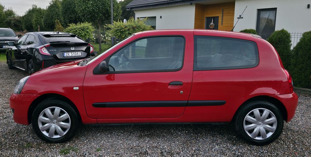 Renault Clio 1.2 benzyna 75 km  2009 rok,przebieg 114 000 km stan dobry