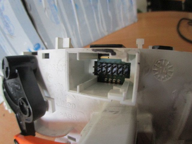 Comando chauffage / sofagem PEUGEOT 208