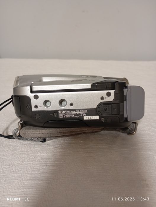 Видеокамера Sony DCR-DVD602 E под ремонт