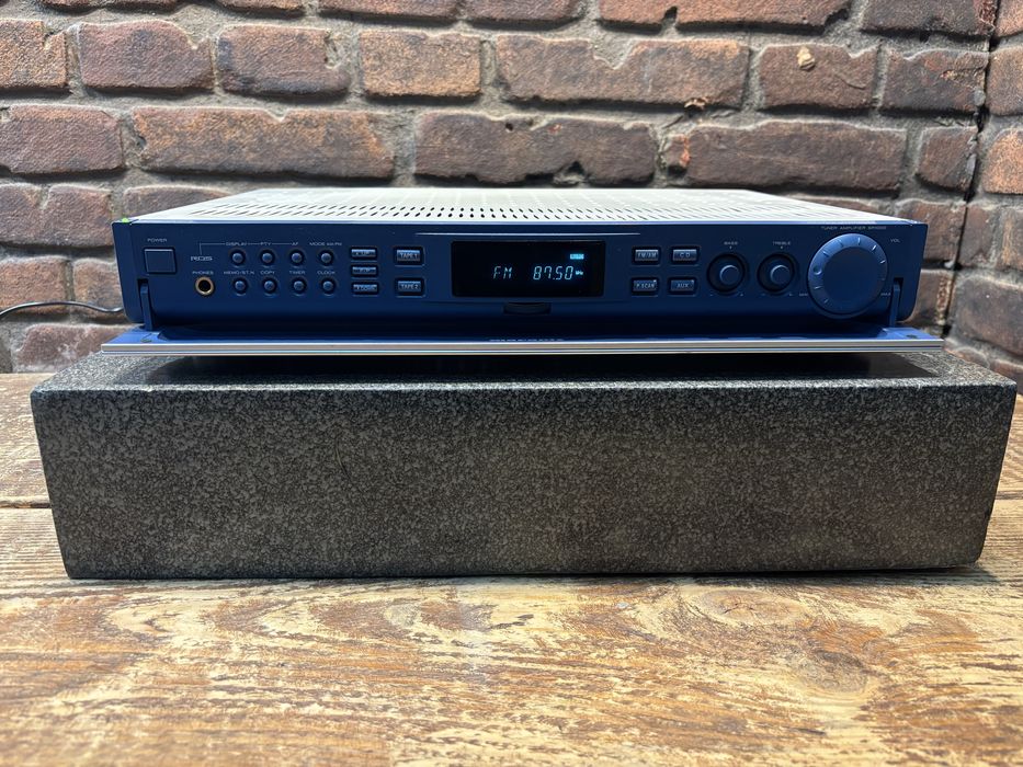 Amplituner Marantz SR 1000