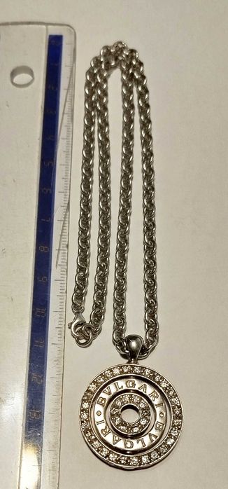 Magnífico Colar em Prata com Brilhantes "Bulgari"