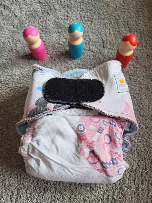 Fralda reutilizável ajustada Kings of my Castle