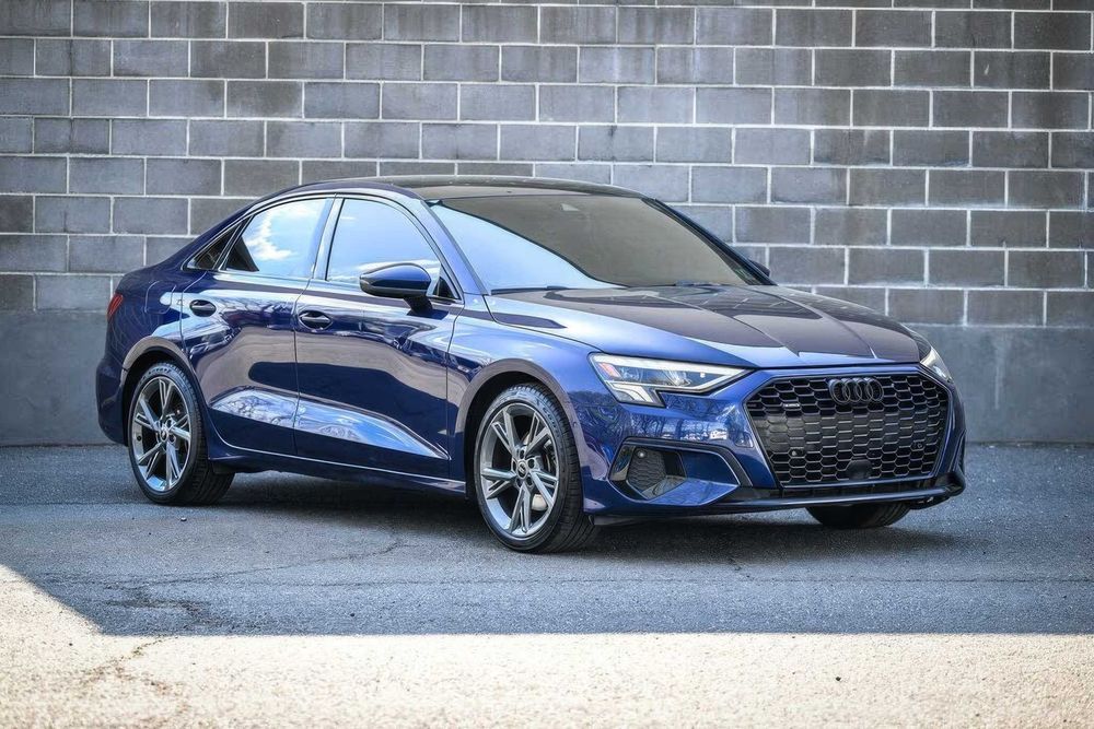 Audi A3      2024