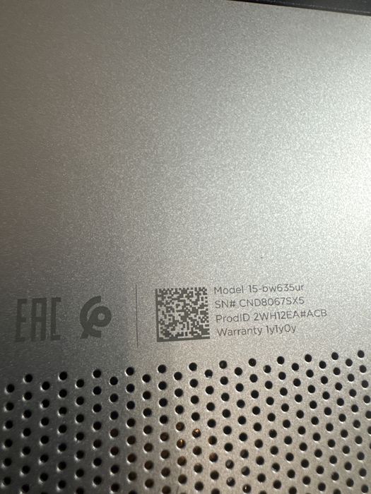 Ноутбук HP 15-bw635ur