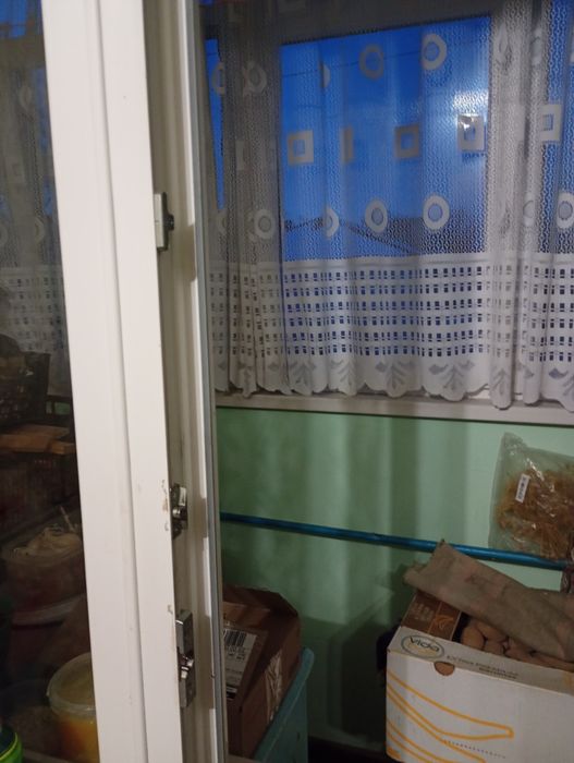 Продається 3х кімнатна квартира у селі Вільне (10 км до міста).