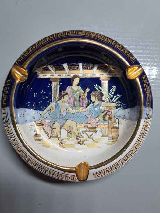 Пепельница с 24К золота