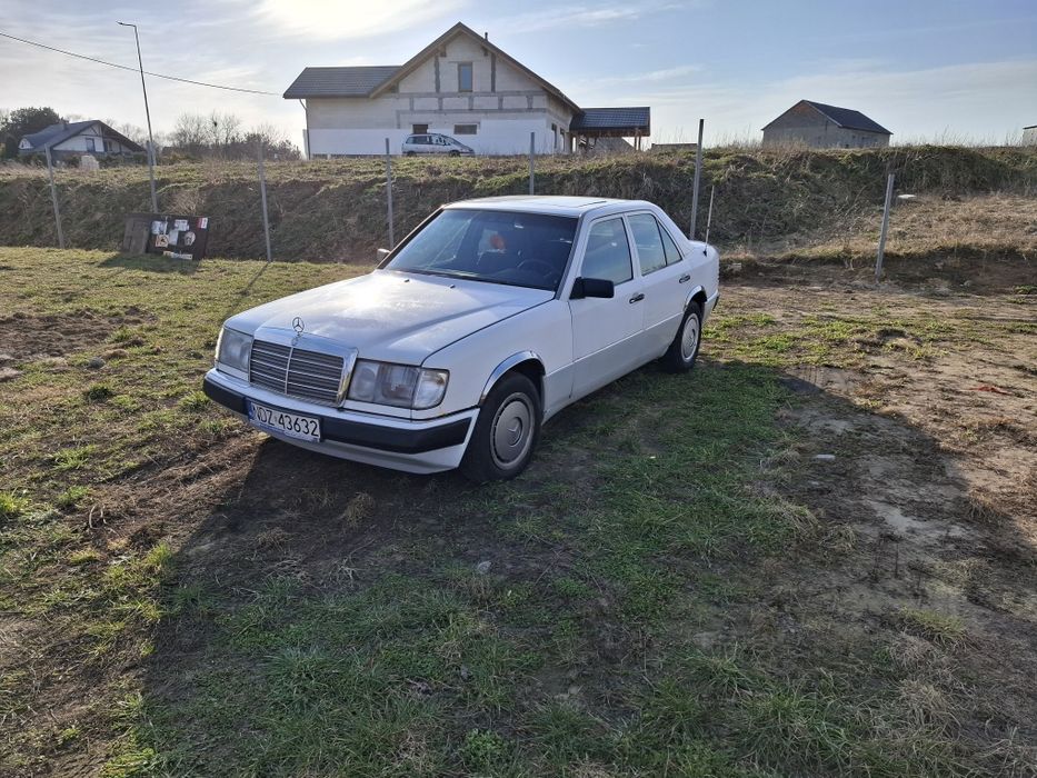 Mercedes 124 2.0D