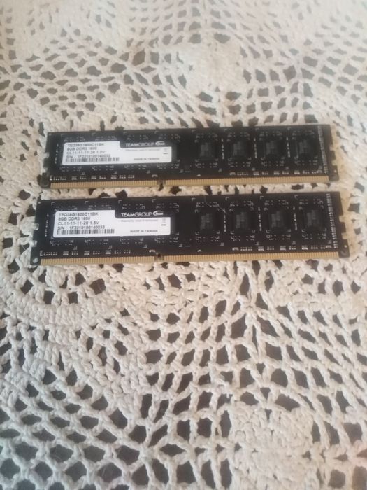 2 x pamięć ram DDR3 1600 8gb