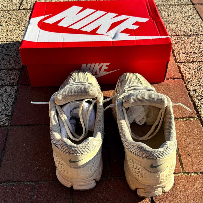 Nike Zoom Vomero 5