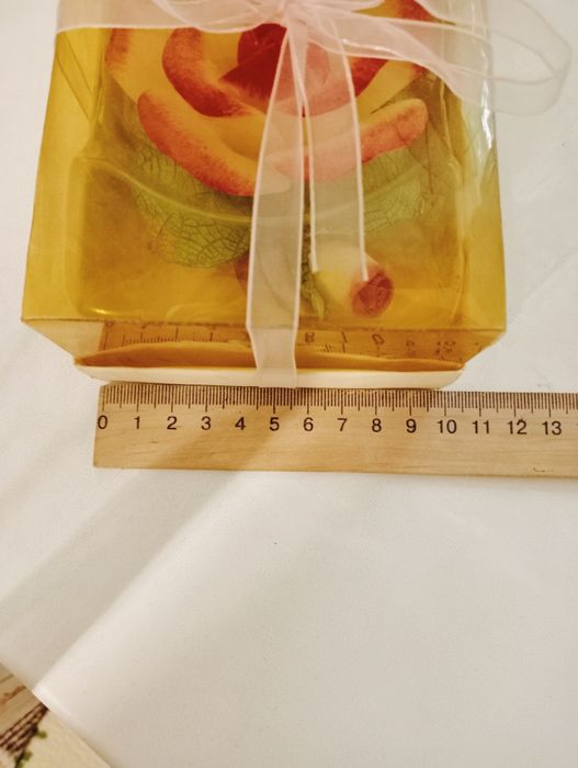 Декоративная свеча-роза на подарок