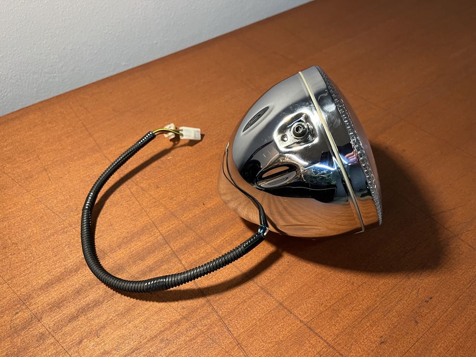 Farol HALO - Café racer, Bobber, Chopper 146mm ø - Novo