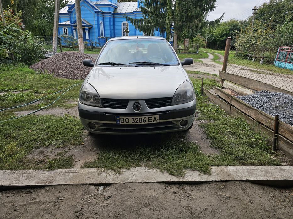 Renault symbol Clio 2003 газ бензин