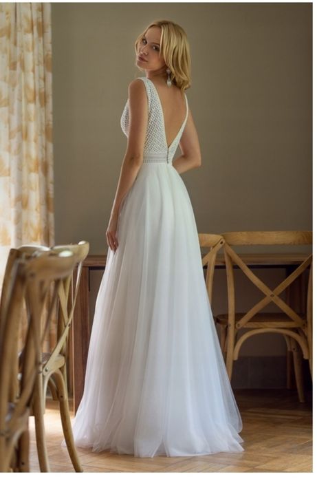 Piękna suknia ślubna