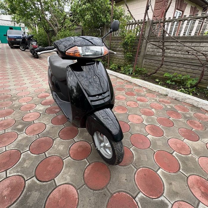 Срочно продам Honda Lead AF-48