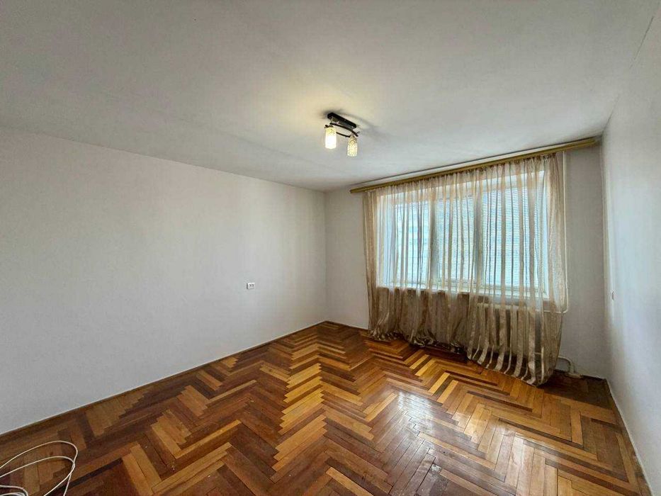 2 кім вторинка в хорошому житловому стані