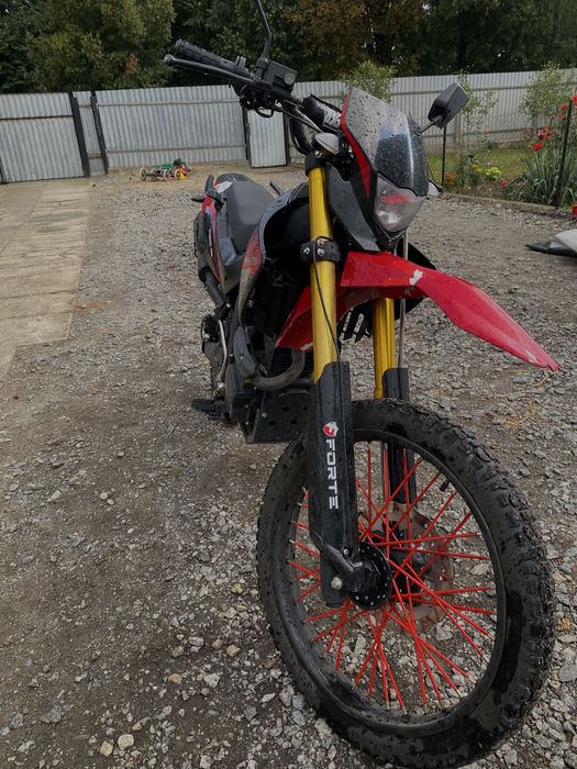 Forte FT250GY-CBA  Продам Forte FT250GY-CBA. Мотоцикл на ходу і на доках.