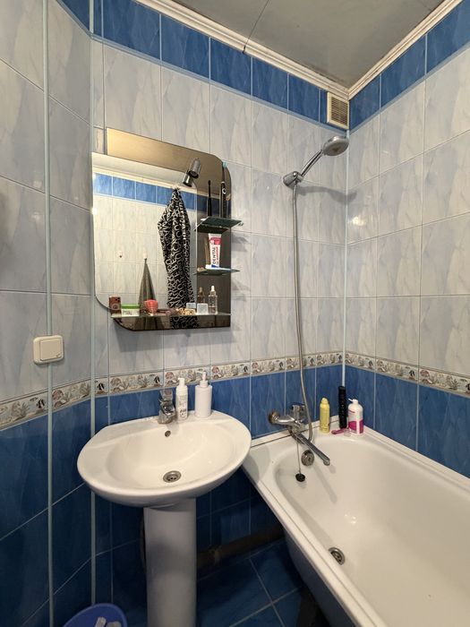 В продажу 1к к на Садовій з ремонтом, 44,2 кв м
