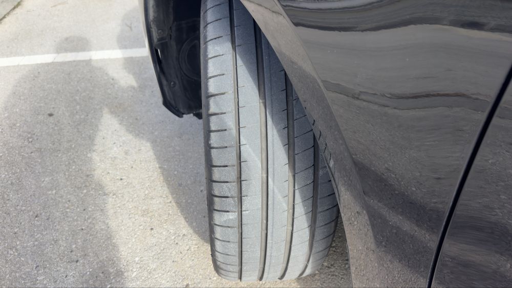 VW Golf 1.6 TDI DSG Highline Nacional